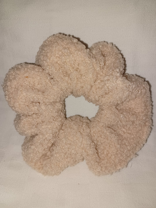 Cream teddy bear fleece xl scrunchie