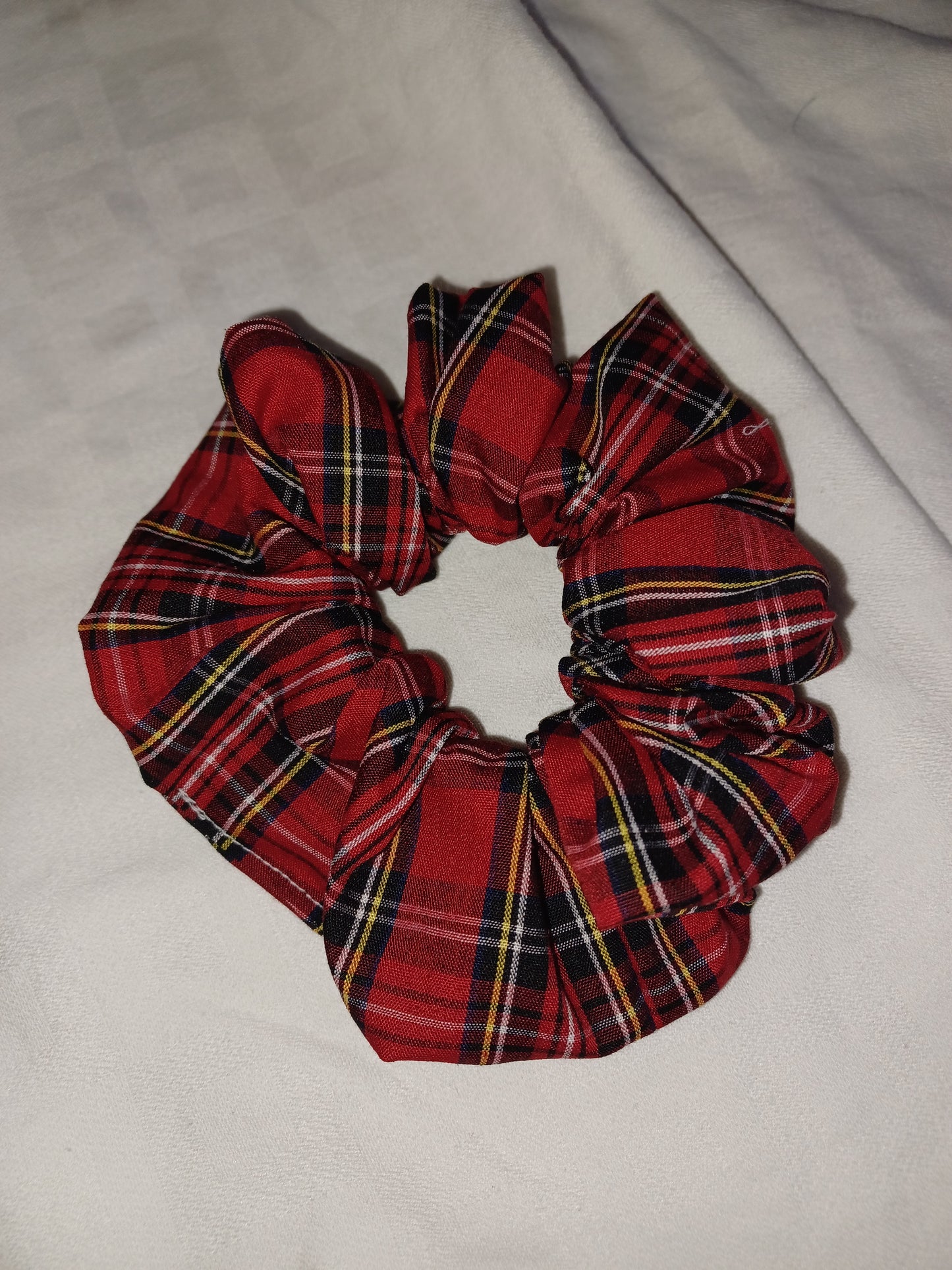 Red and pink tartan xl scrunchie set