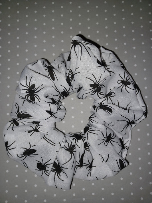 Spider scrunchie