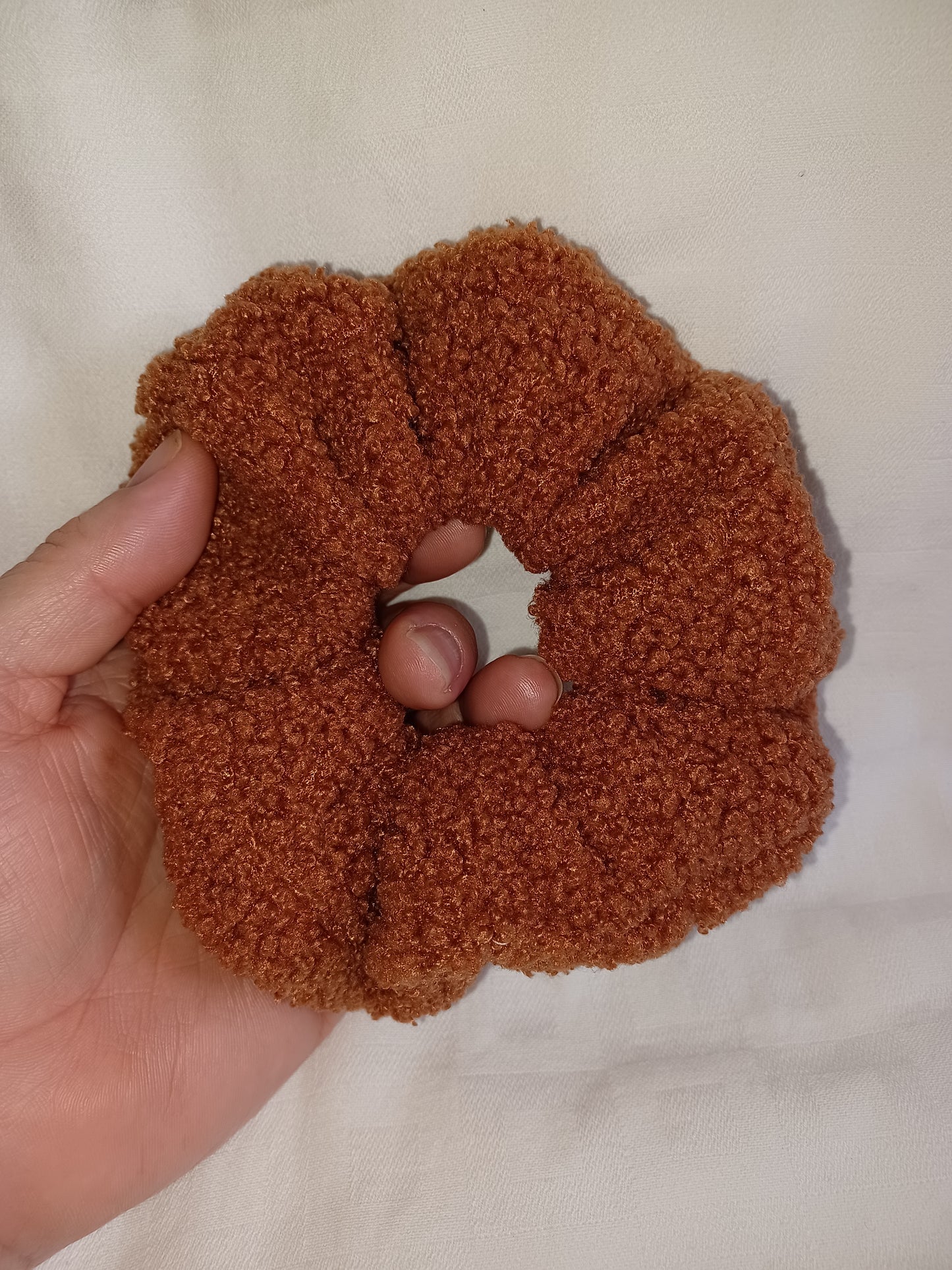 Teddy bear scrunchie - caramel